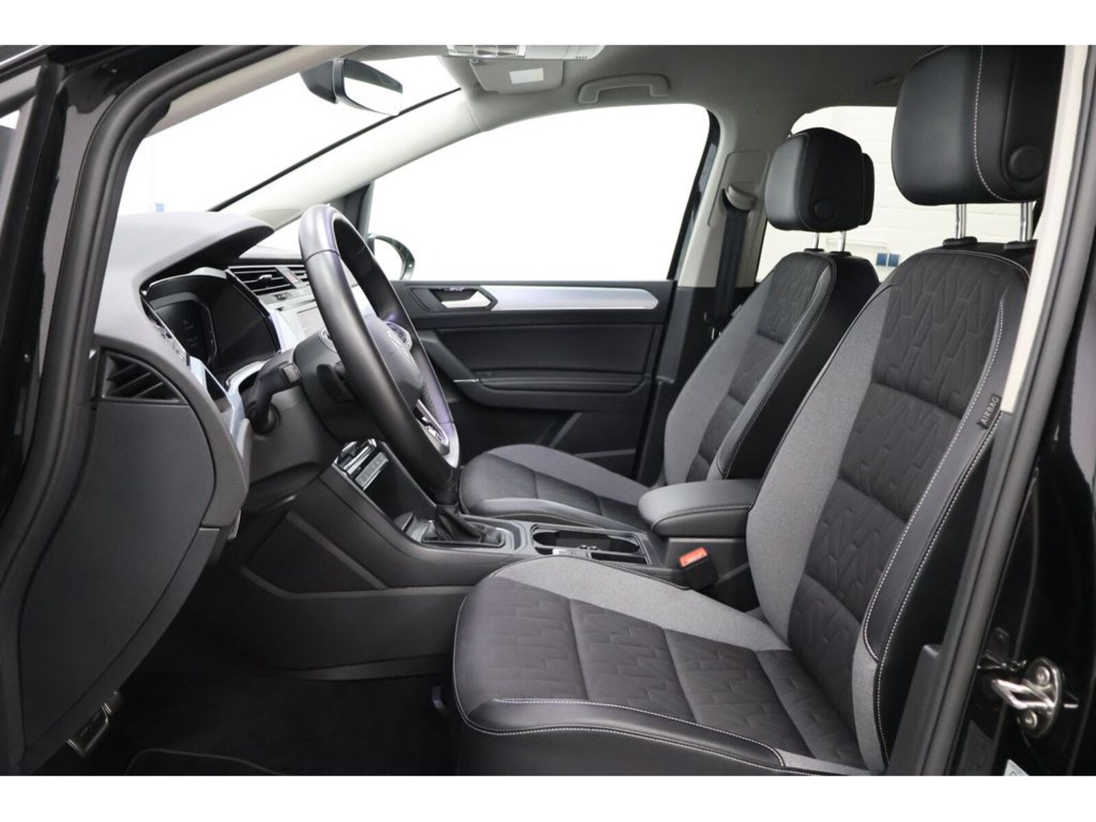 Volkswagen Touran – Bild 29