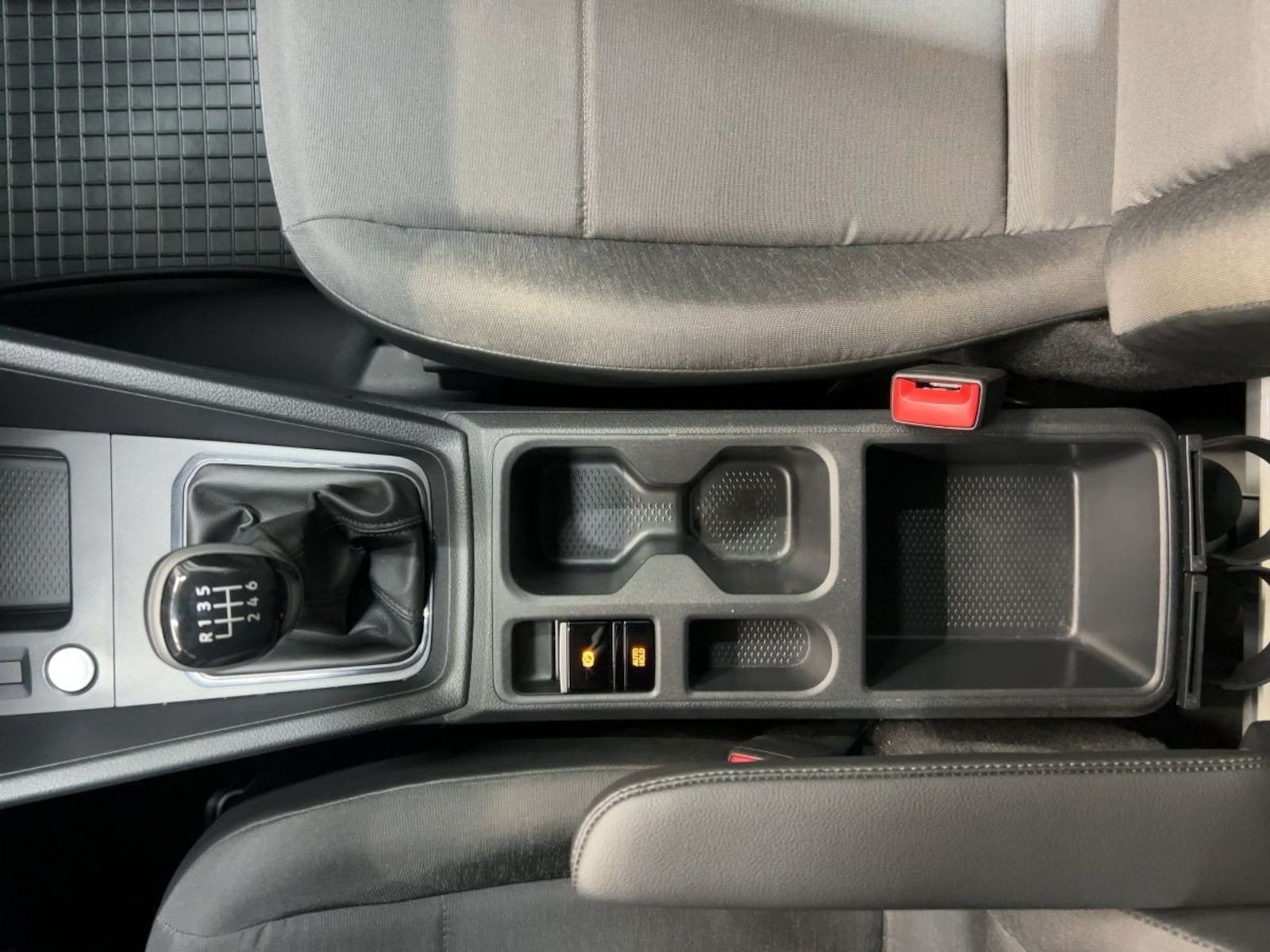 Volkswagen Caddy Maxi Cargo – Bild 14
