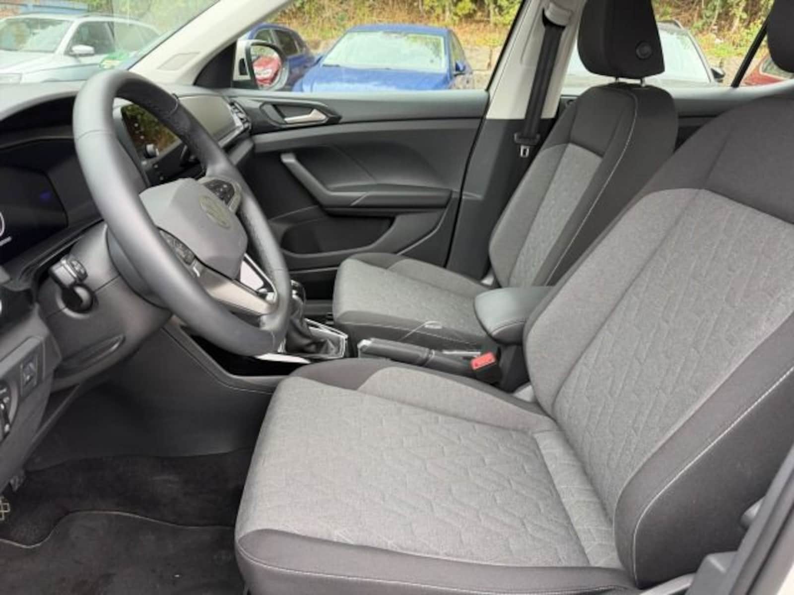 Volkswagen T-Cross – Bild 10