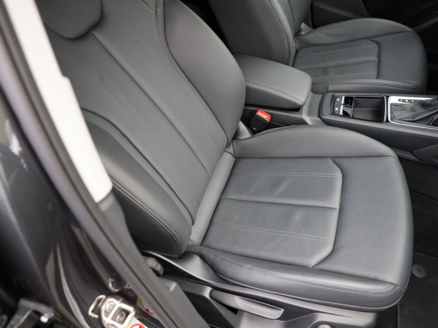 Bild über Audi Q2 advanced 35 TFSI S tronic - für weitere Informationen kontaktieren Sie den Audi Partner