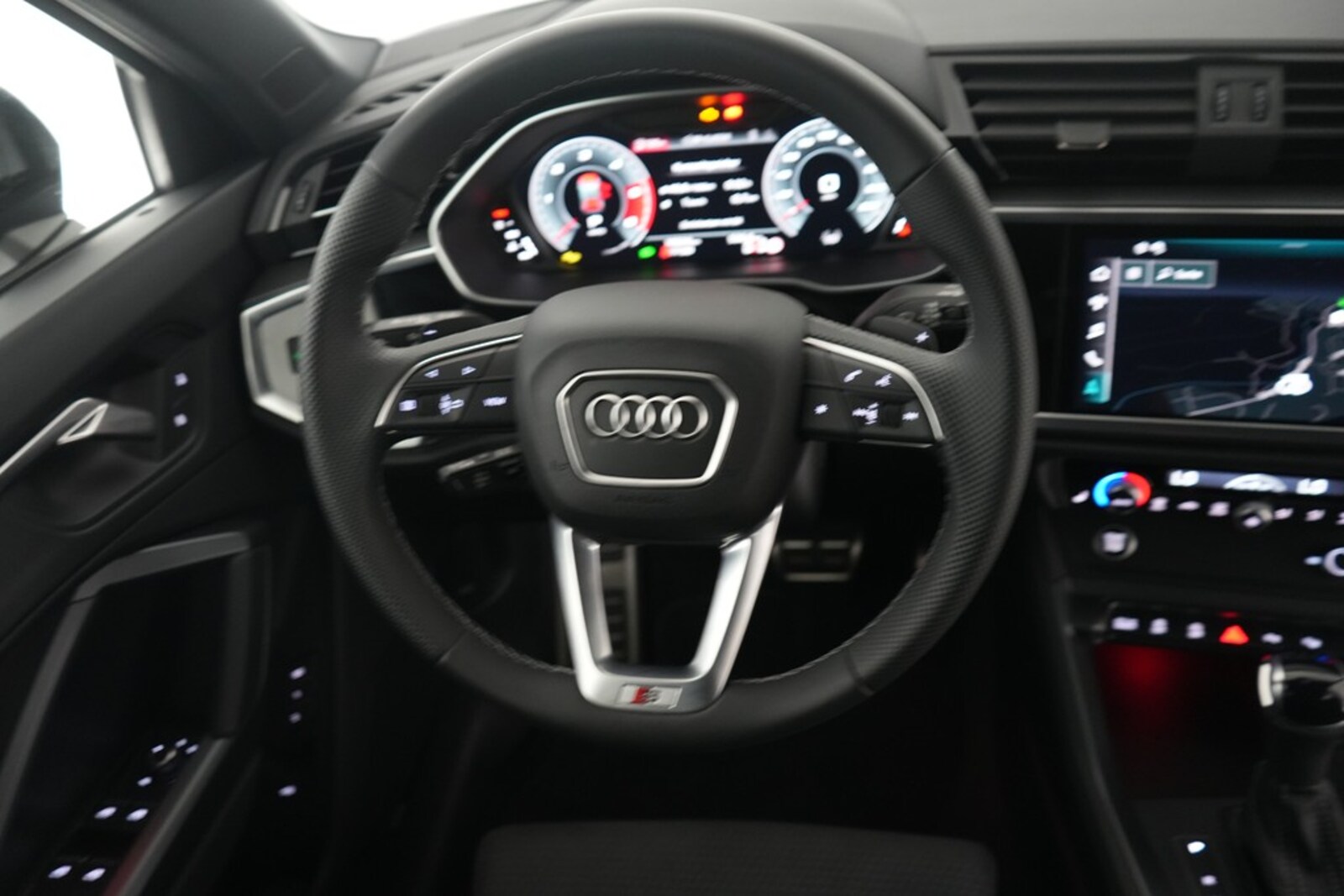 Audi Q3 – Bild 13