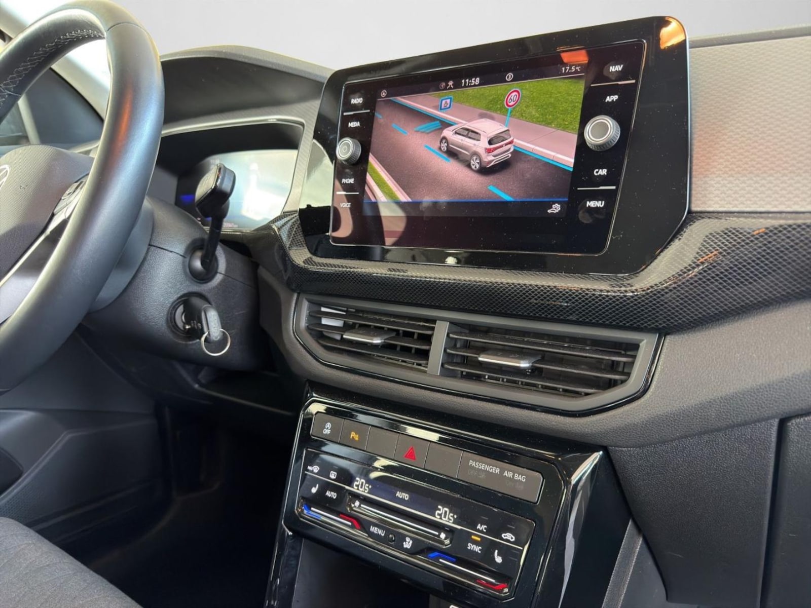 Volkswagen T-Cross – Bild 11