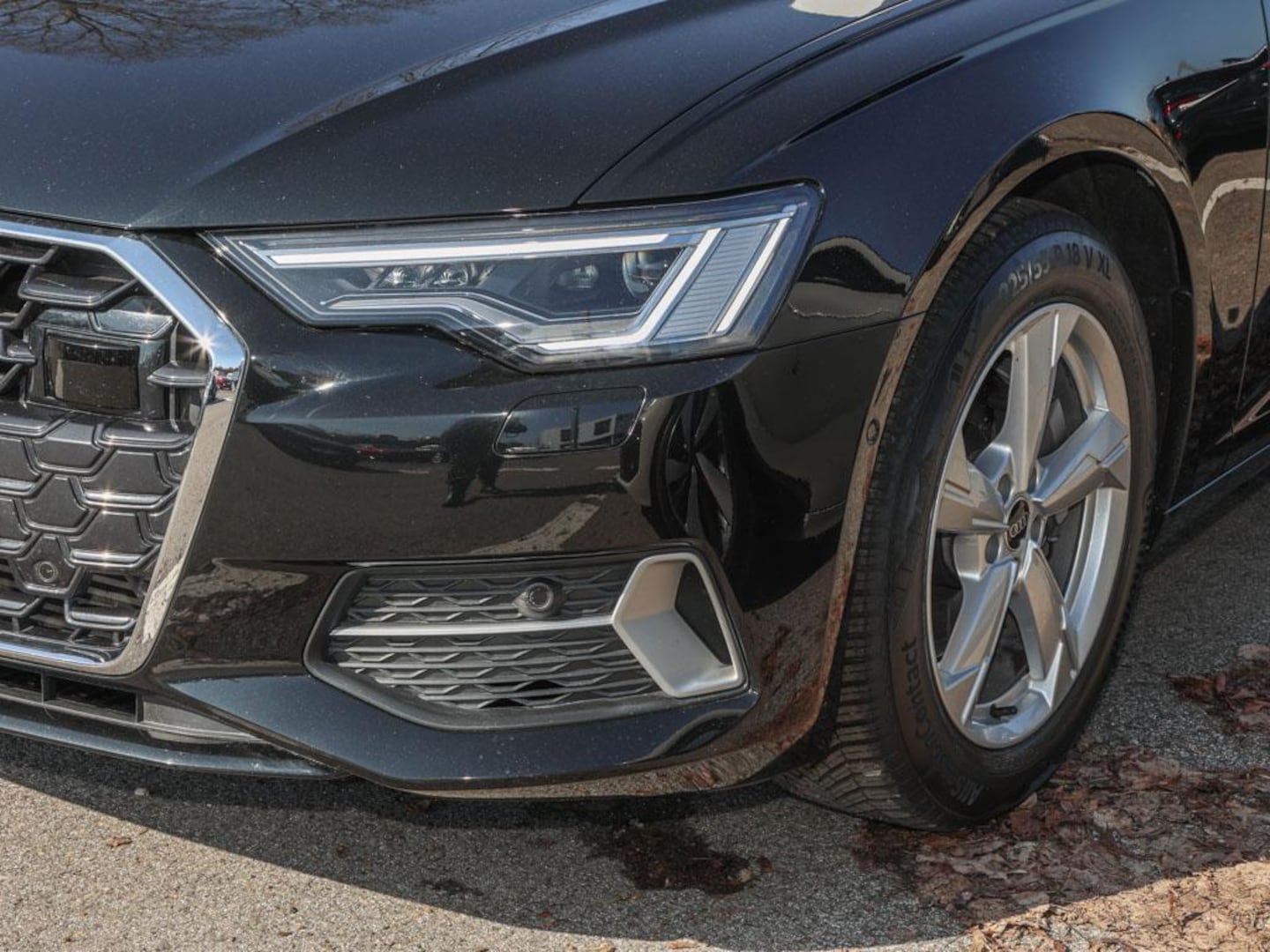 Bild über Audi A6 Avant advanced 45 TFSI quattro S tronic - für weitere Informationen kontaktieren Sie den Audi Partner