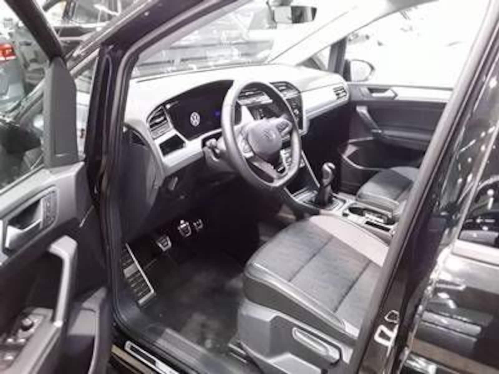Volkswagen Touran – Bild 4