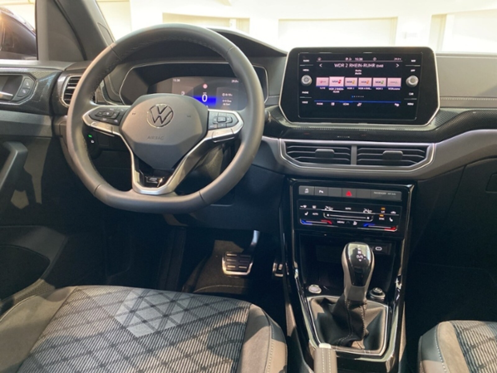 Volkswagen T-Cross – Bild 8