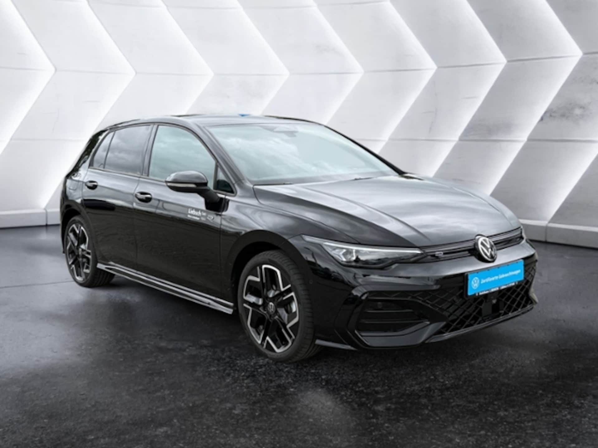 Volkswagen Golf R-Line