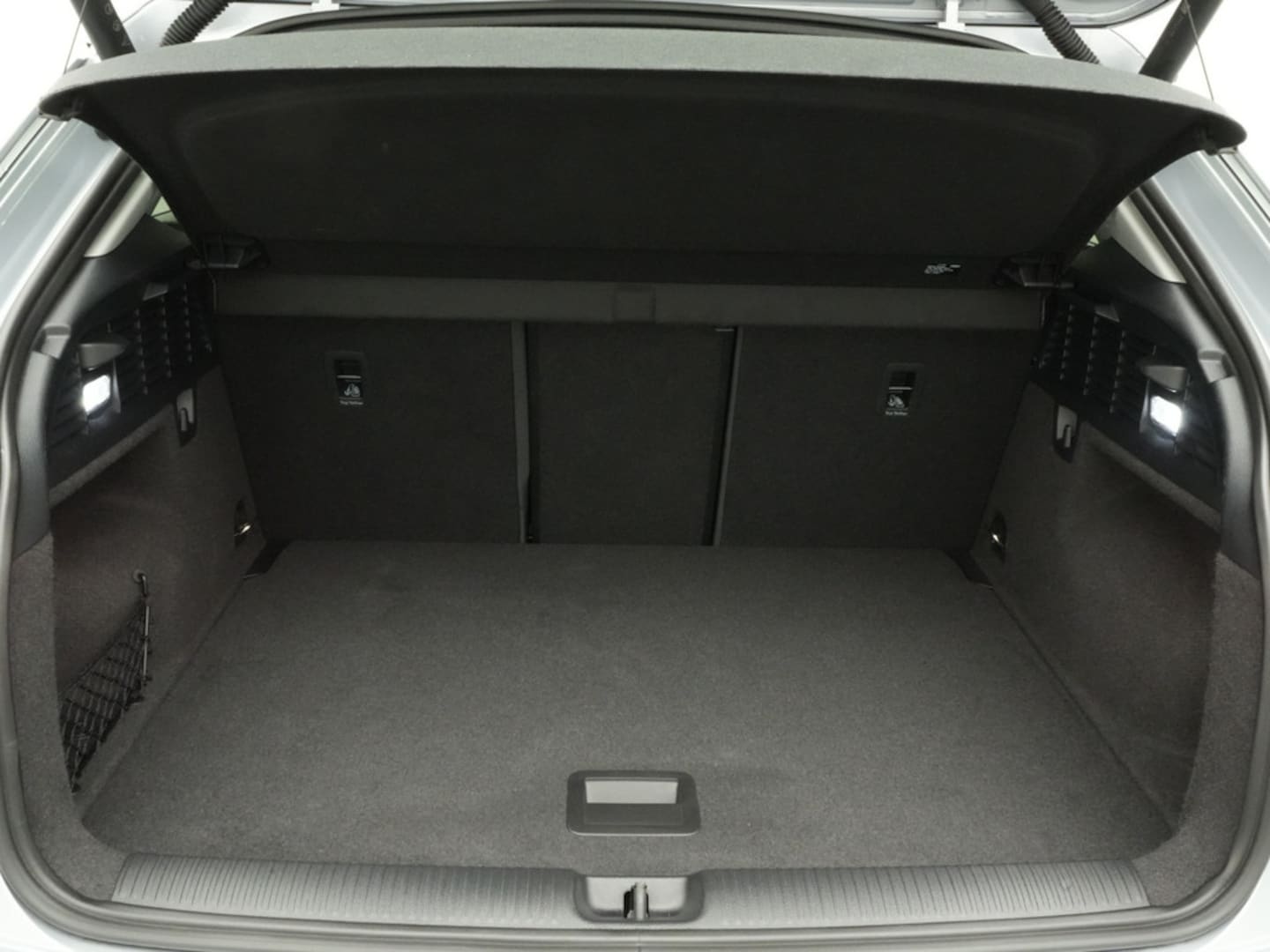 Bild über Audi Q2 advanced 30 TDI Schaltgetriebe - für weitere Informationen kontaktieren Sie den Audi Partner