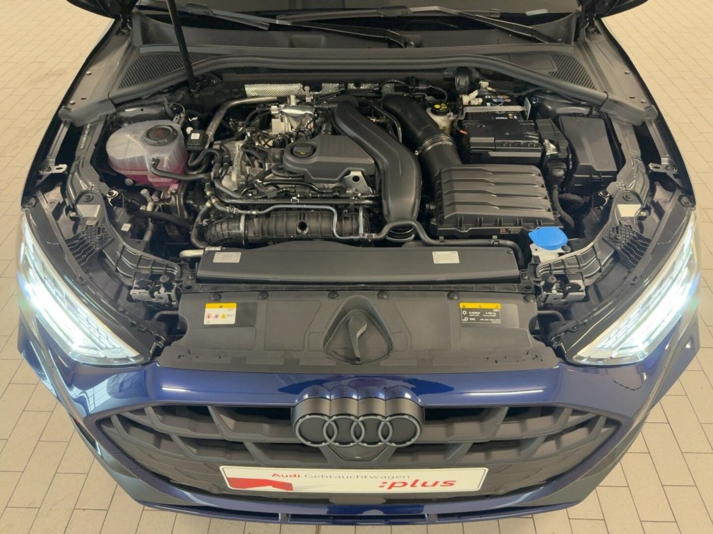 Bild über Audi A3 Sportback S line TFSI 110 kW S tronic - für weitere Informationen kontaktieren Sie den Audi Partner