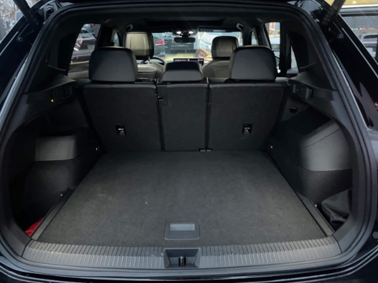 Volkswagen Tiguan – Bild 12