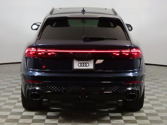 2026 Audi RS Q8 SUV performance