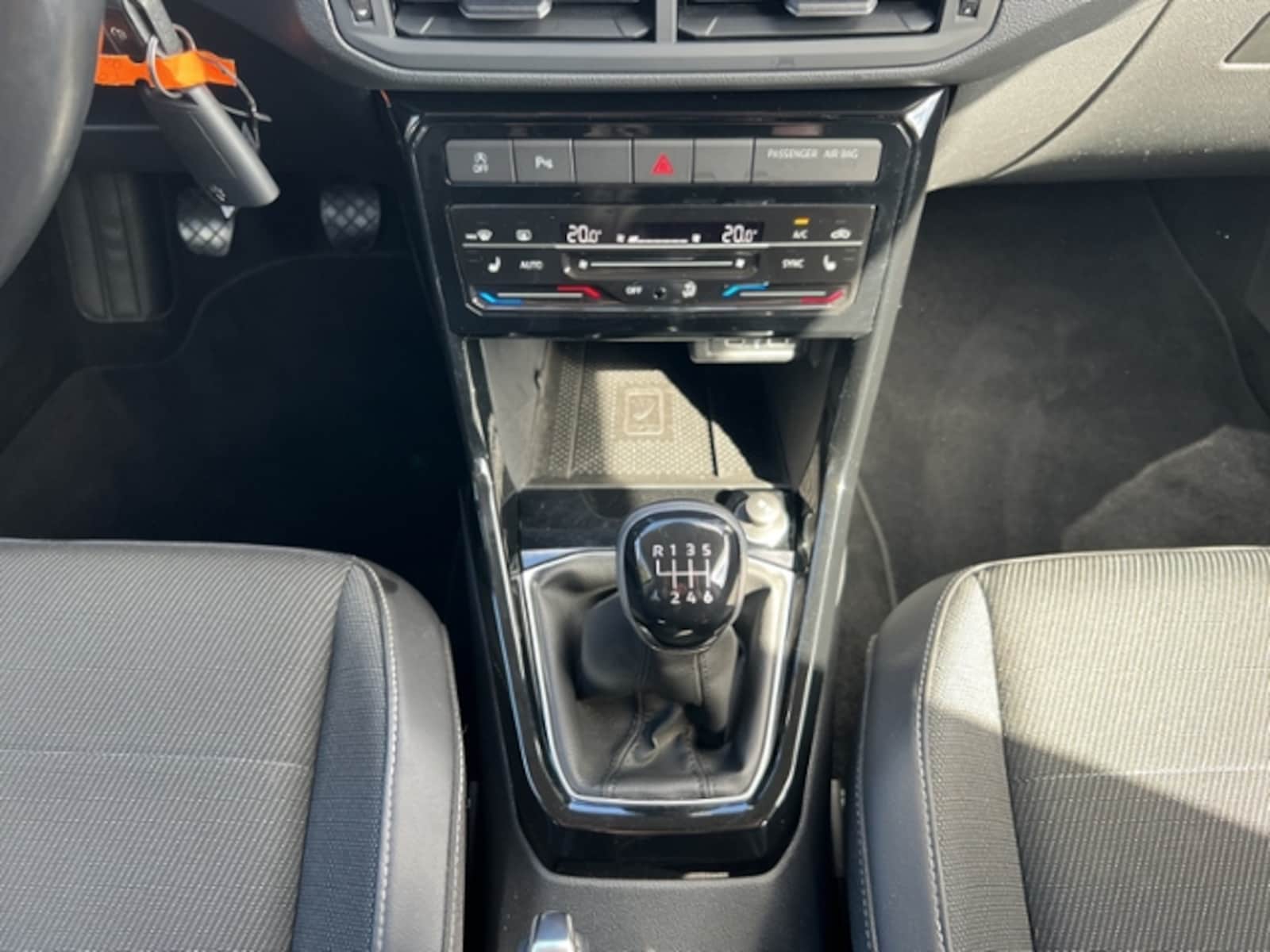 Volkswagen T-Cross – Bild 14