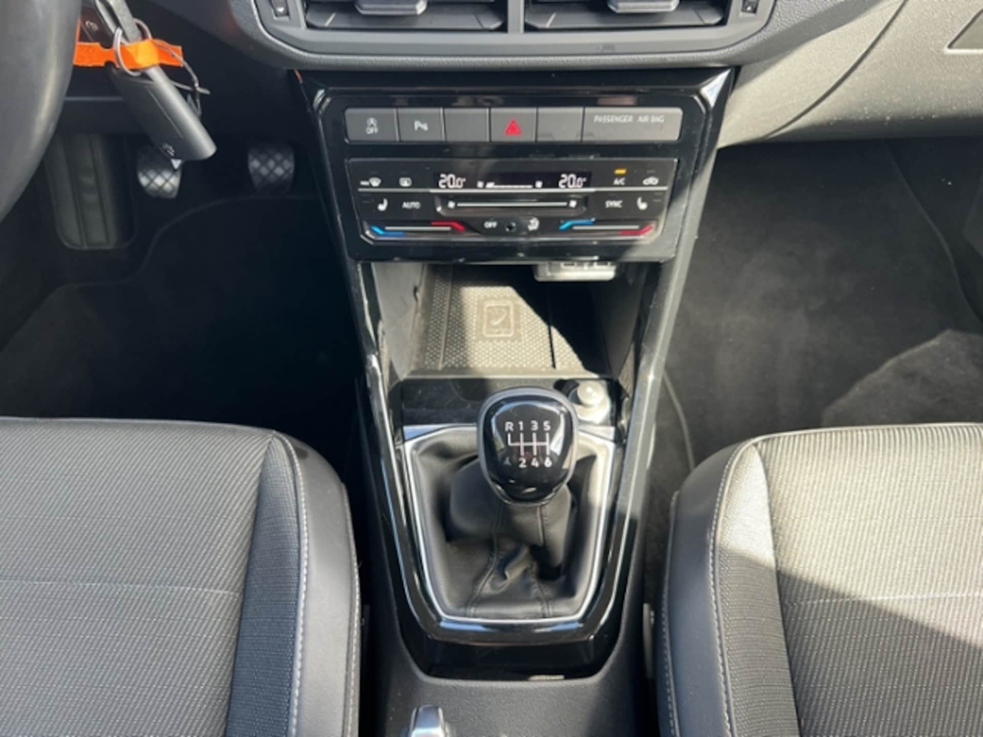 Volkswagen T-Cross Style