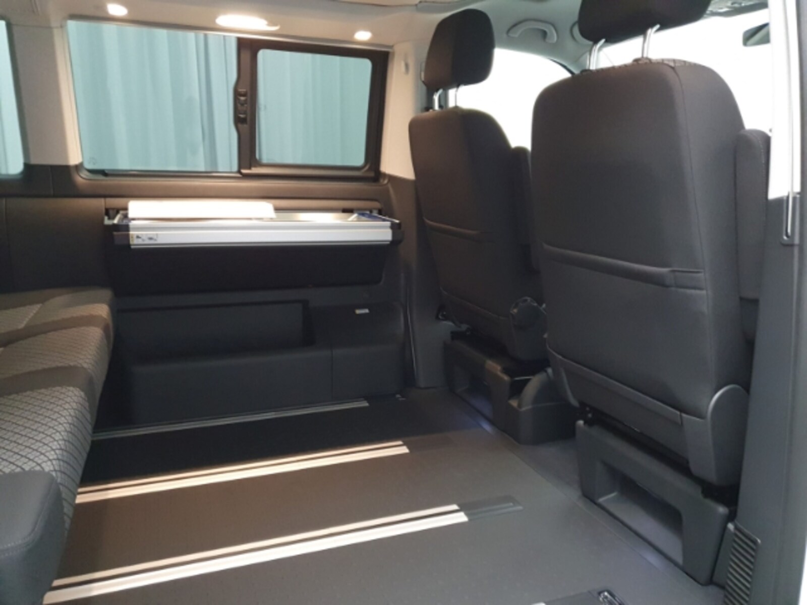 Volkswagen T6.1 California – Bild 9
