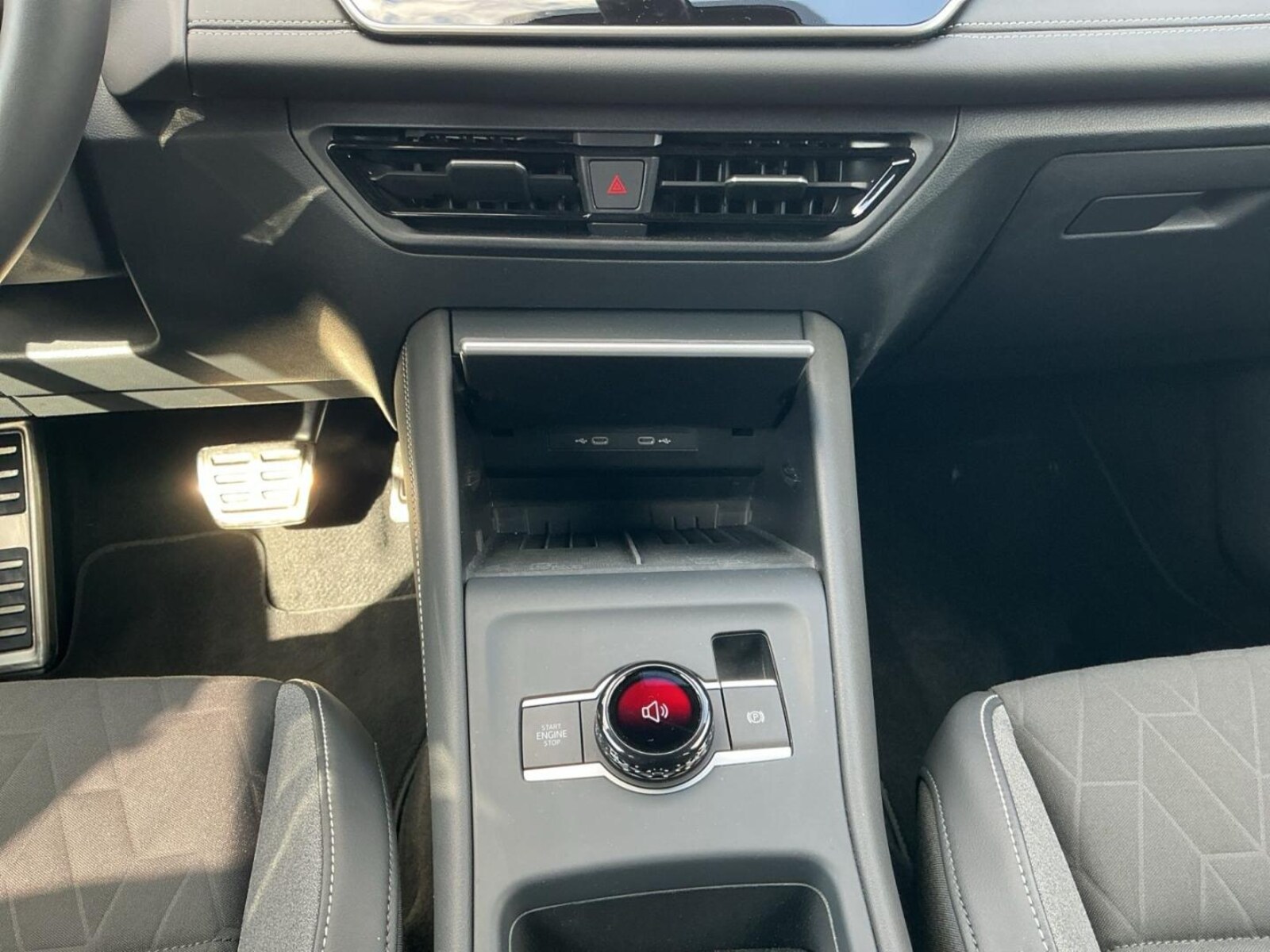 Volkswagen Tiguan – Bild 12
