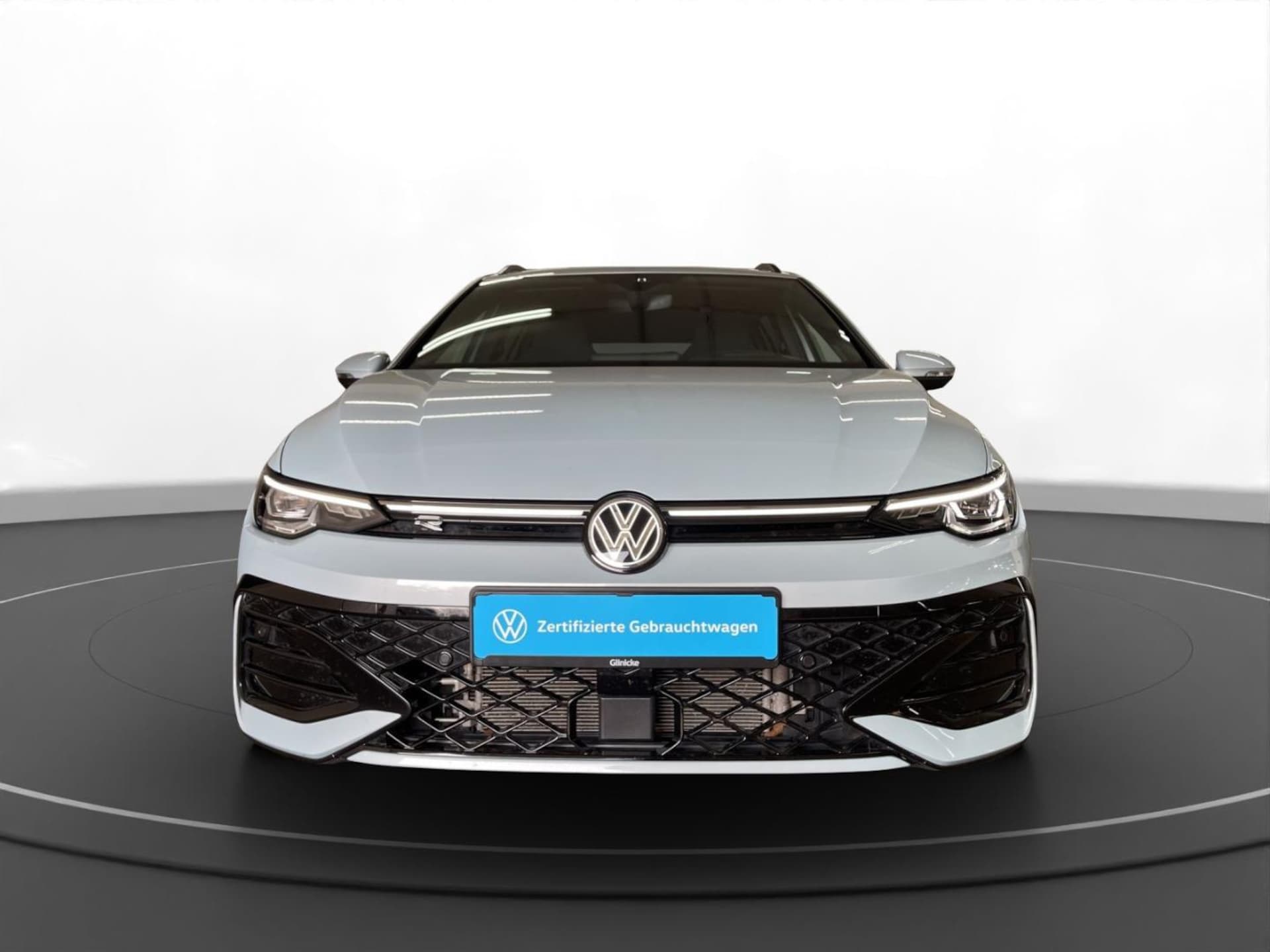 Volkswagen Golf Variant R-Line