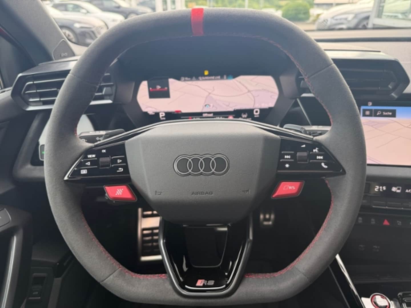 Bild über Audi RS 3 Limousine TFSI quattro 294 kW S tronic - für weitere Informationen kontaktieren Sie den Audi Partner