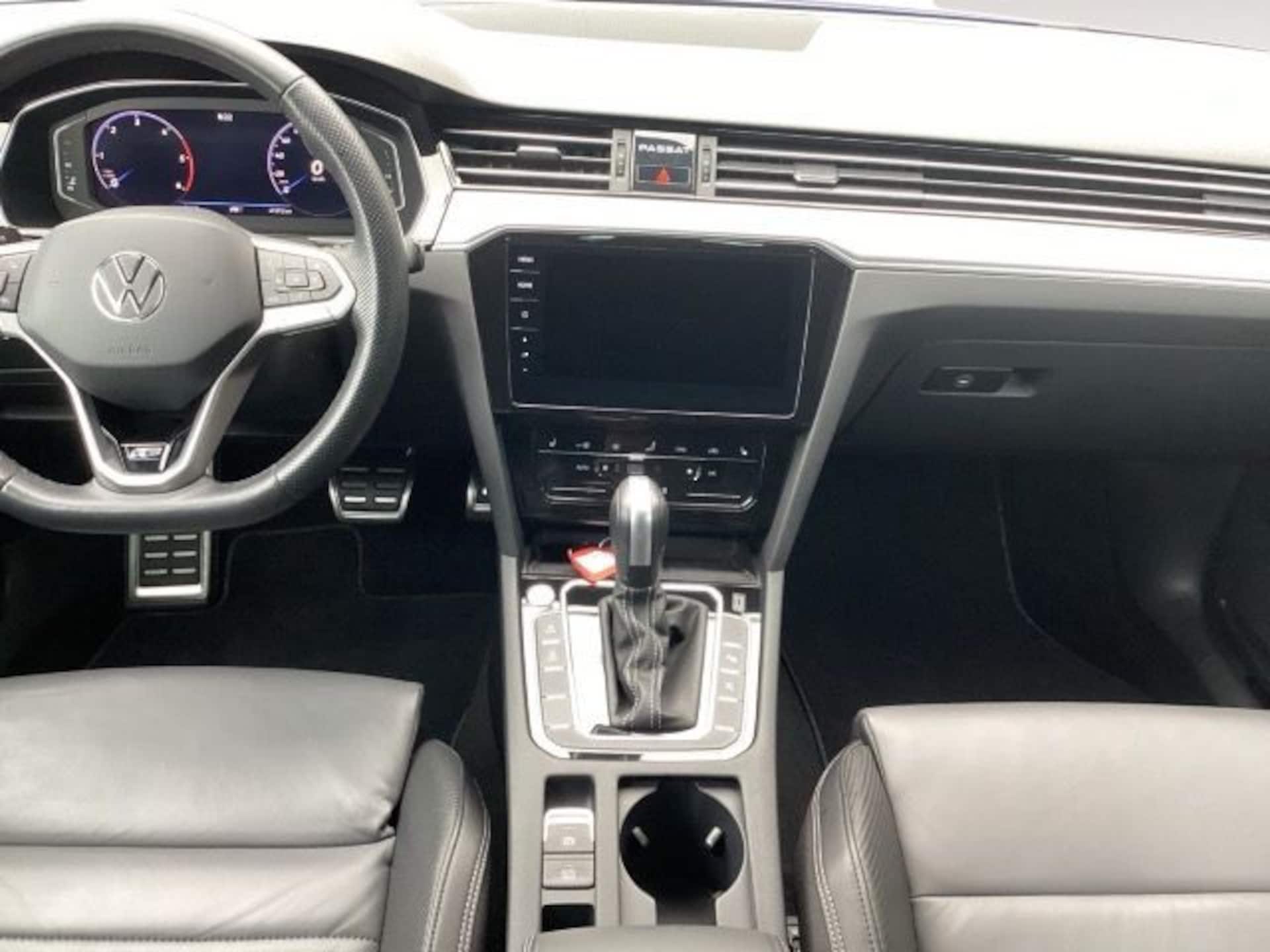 Volkswagen Passat Variant Elegance