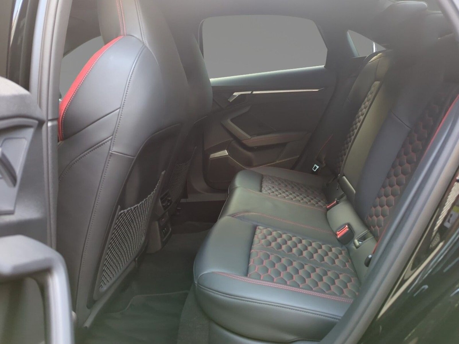 Audi RS 3 Limousine – Bild 8