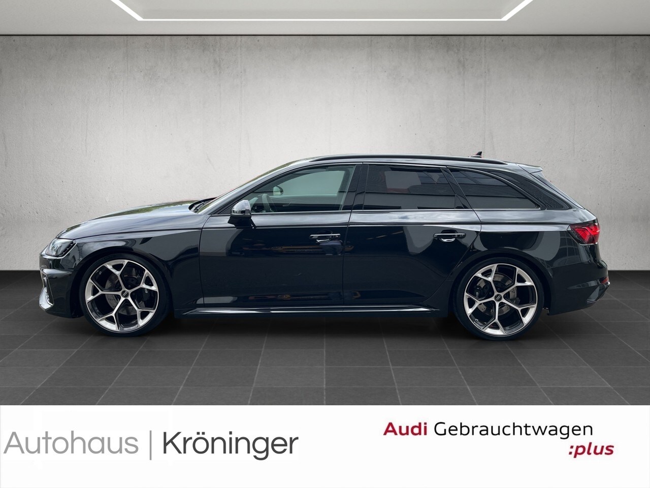 Image about Audi RS 4 Avant TFSI quattro tiptronic