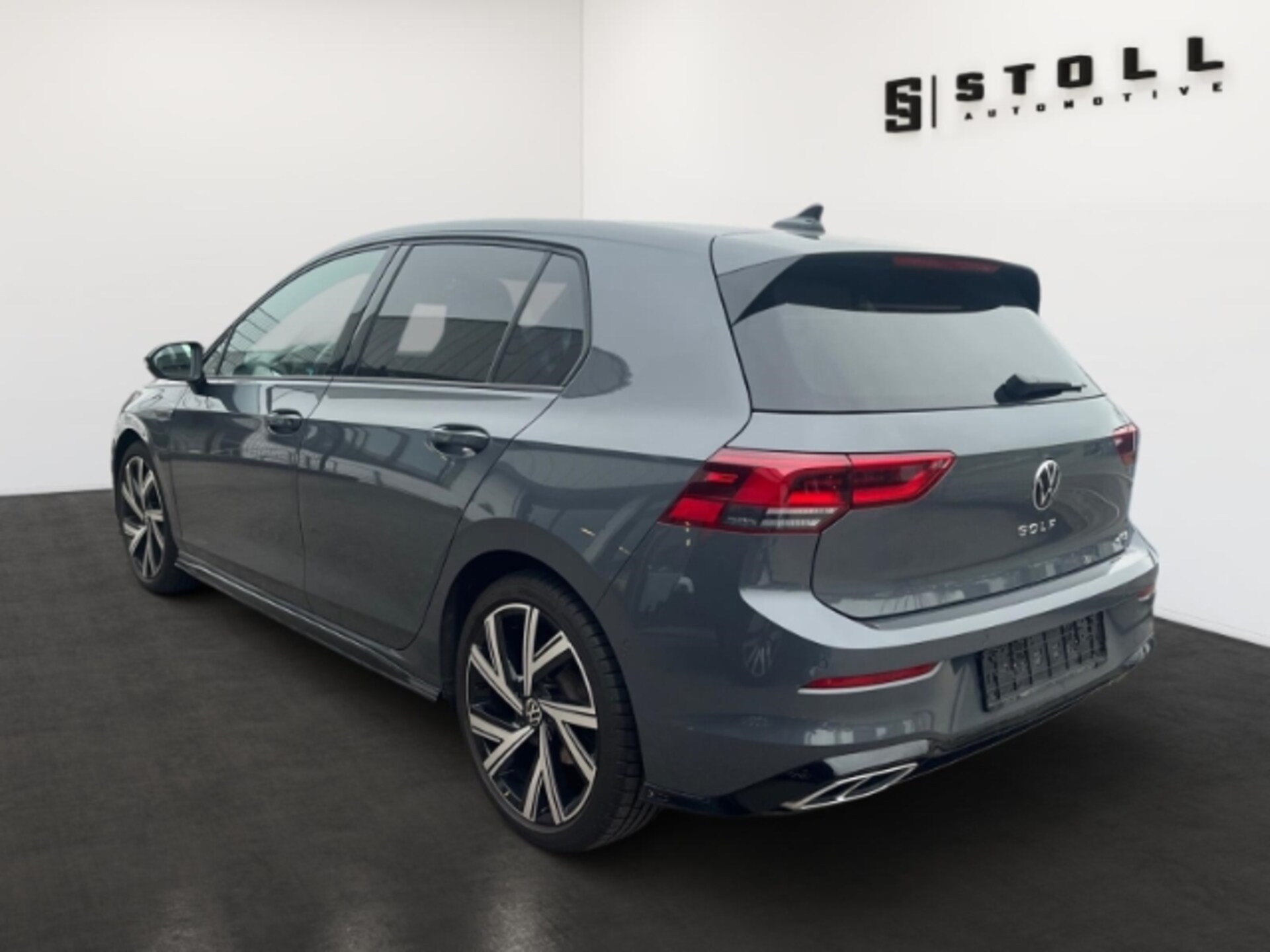 Volkswagen Golf R-Line