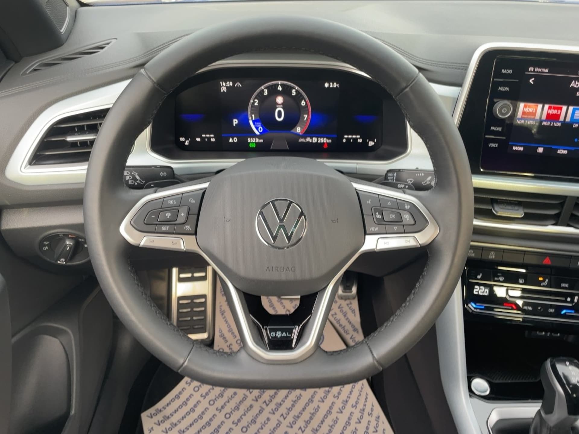 Volkswagen T-Roc Cabriolet Style