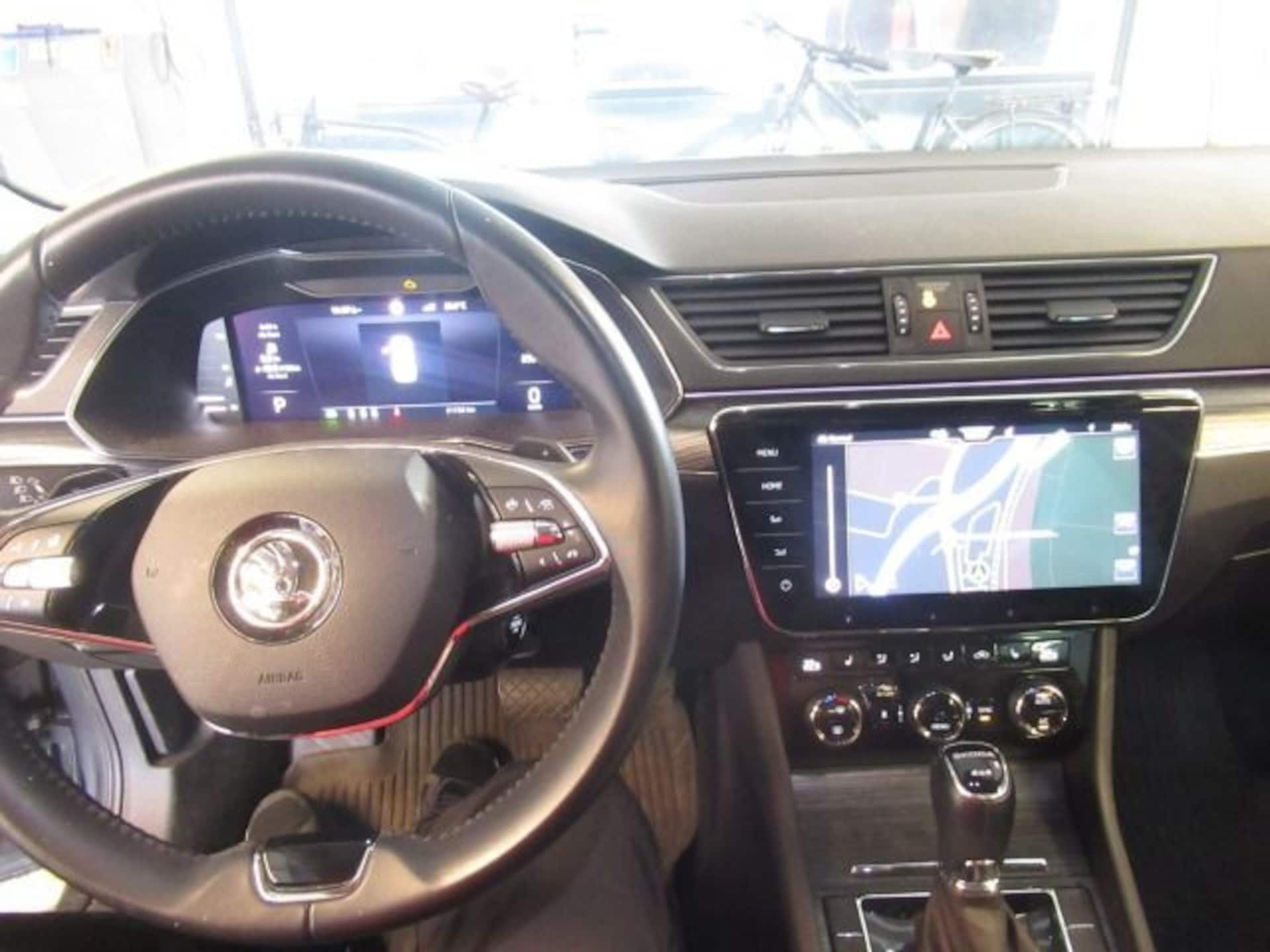 Skoda Superb Combi Style