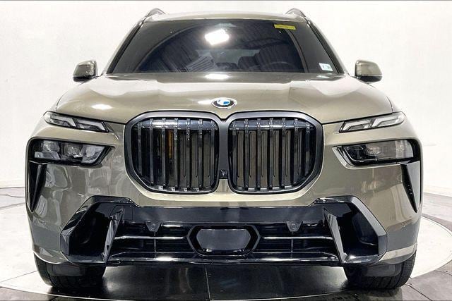 2026 BMW X7