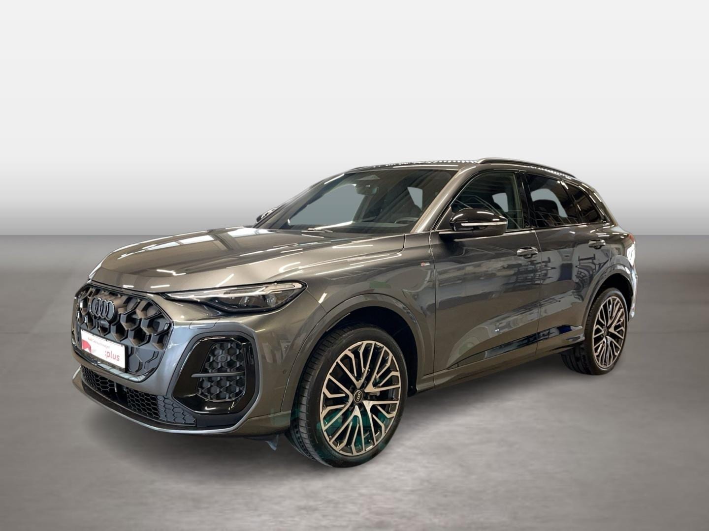 Bild über Audi Q5 SUV TDI quattro 150 kW S tronic - für weitere Informationen kontaktieren Sie den Audi Partner