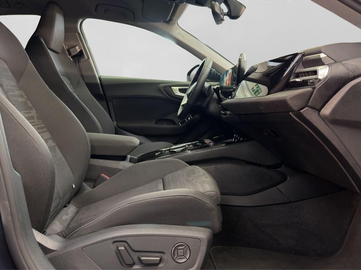 Bild über Audi A5 Limousine TDI 150 kW S tronic - für weitere Informationen kontaktieren Sie den Audi Partner