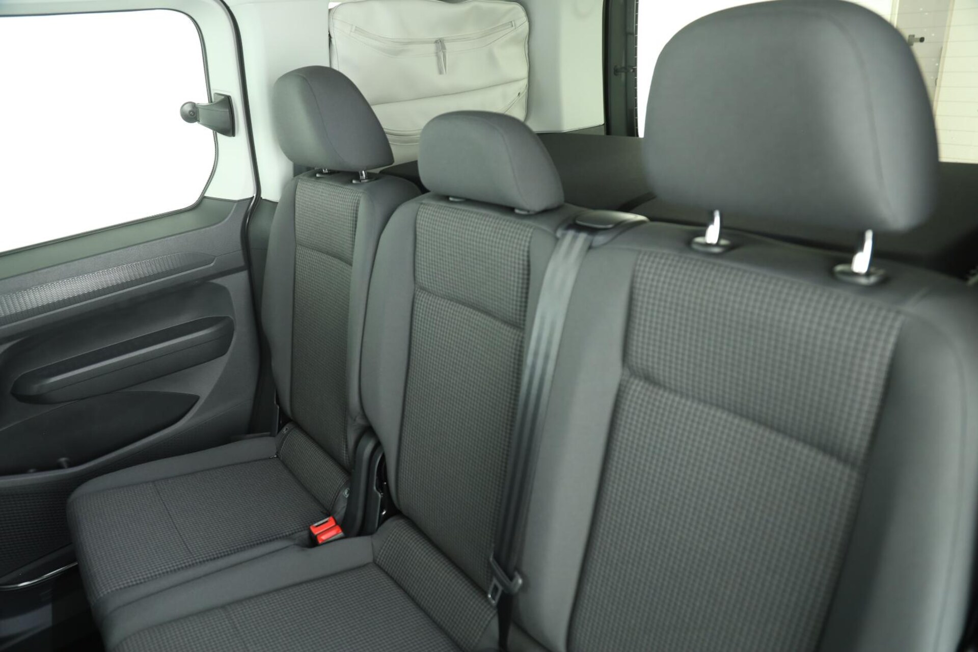 Volkswagen Caddy Basis-Modell