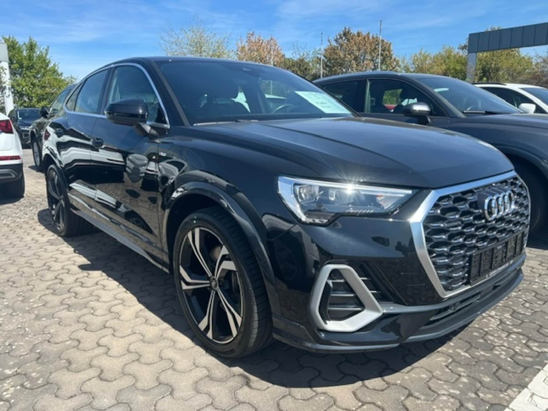 Audi Q3 Sportback S line