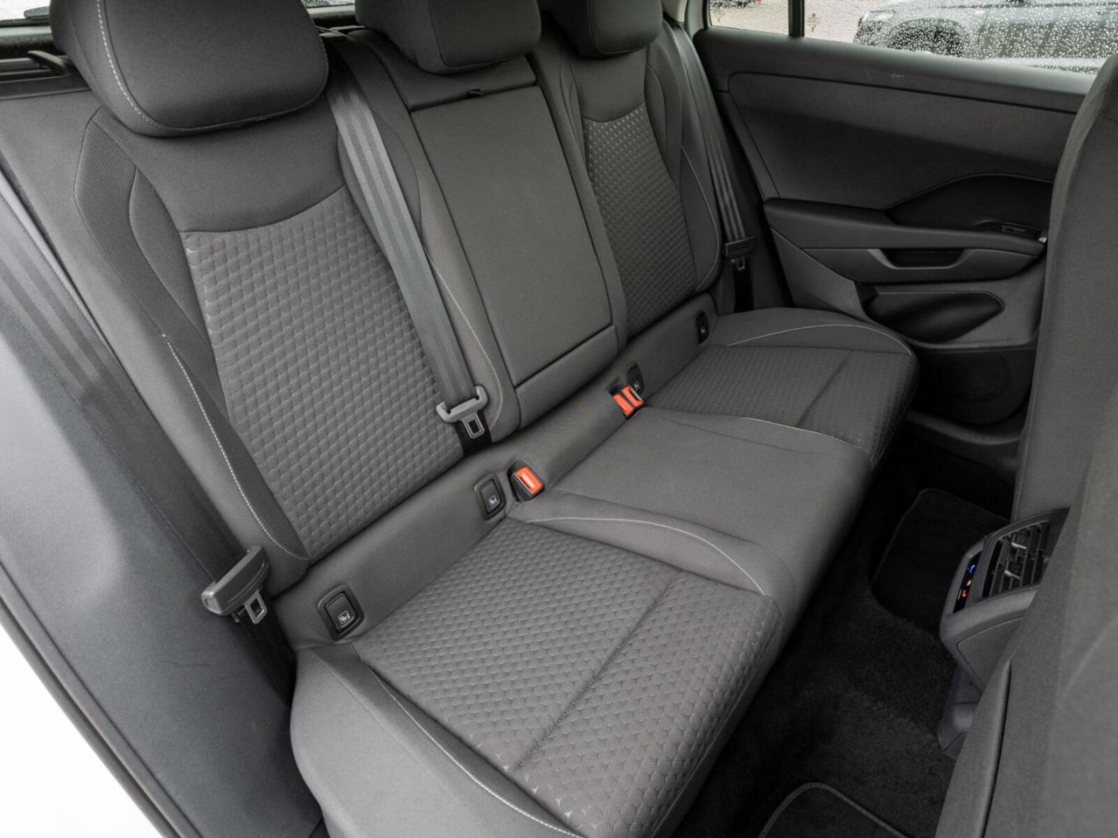 Volkswagen T-Roc – Bild 8