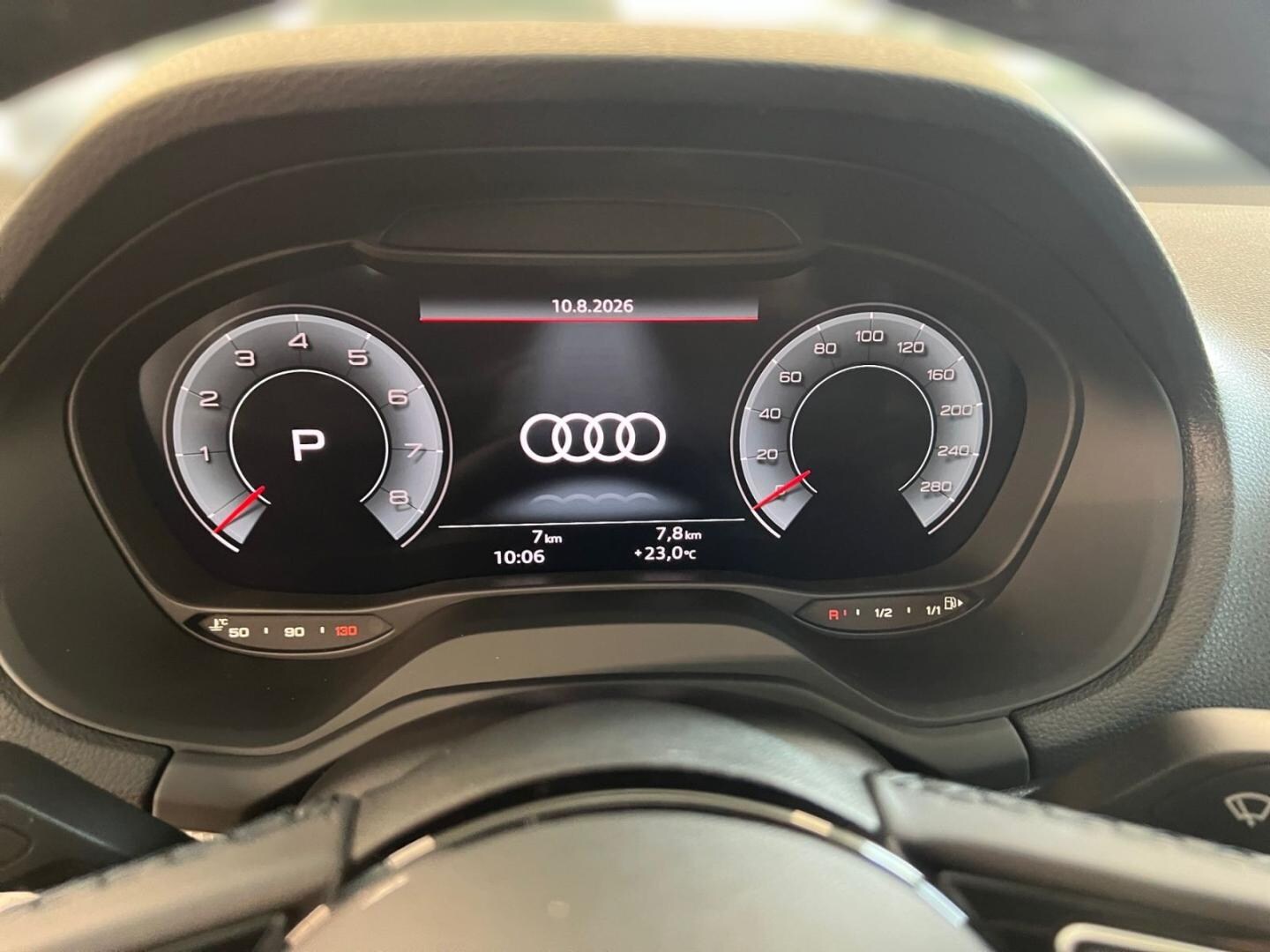 Bild über Audi Q2 35 TFSI S tronic - für weitere Informationen kontaktieren Sie den Audi Partner