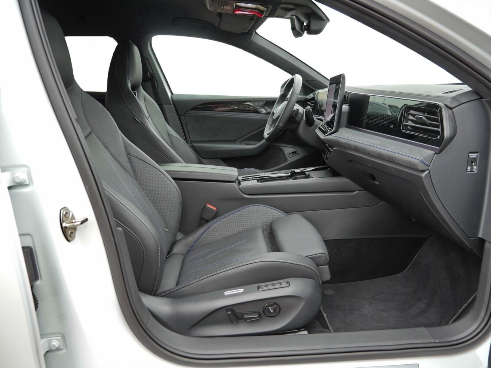 Volkswagen Passat – Bild 4