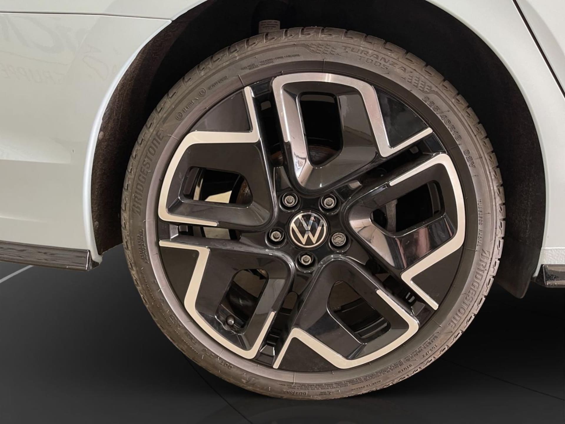 Volkswagen Golf Variant R-Line