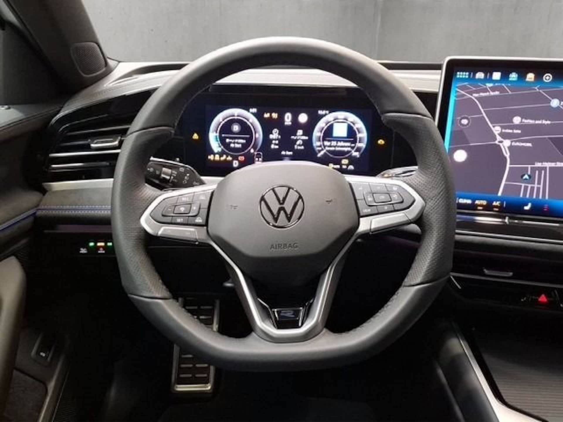 Volkswagen Passat R-Line