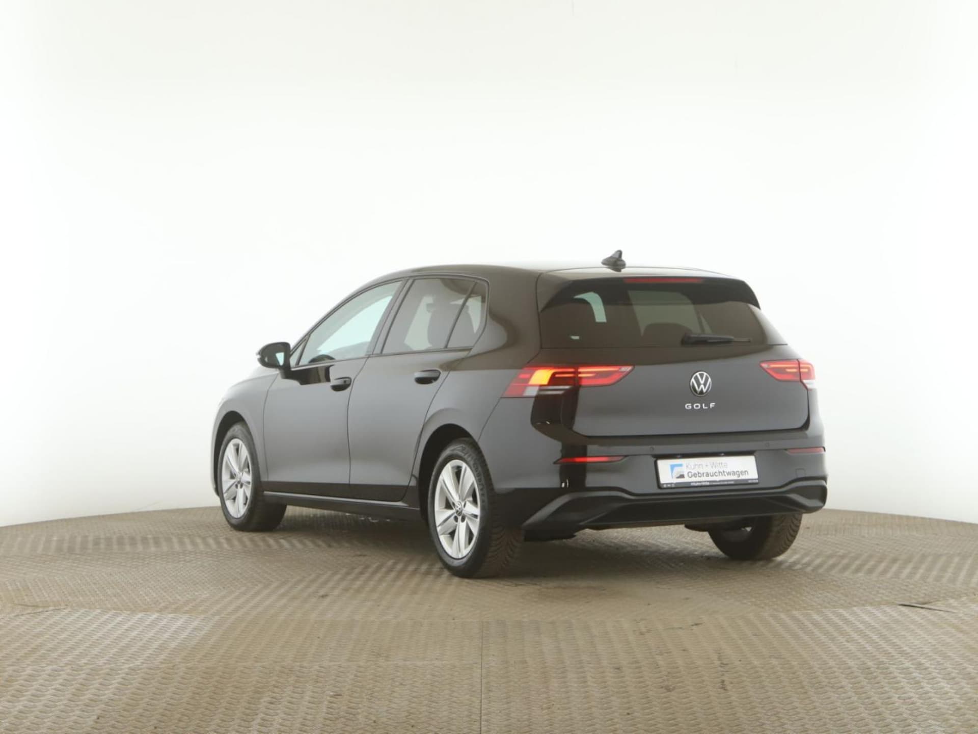 Volkswagen Golf Life