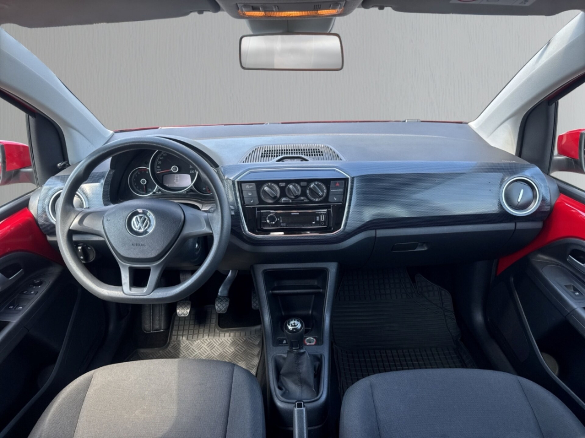 Volkswagen up! move up!