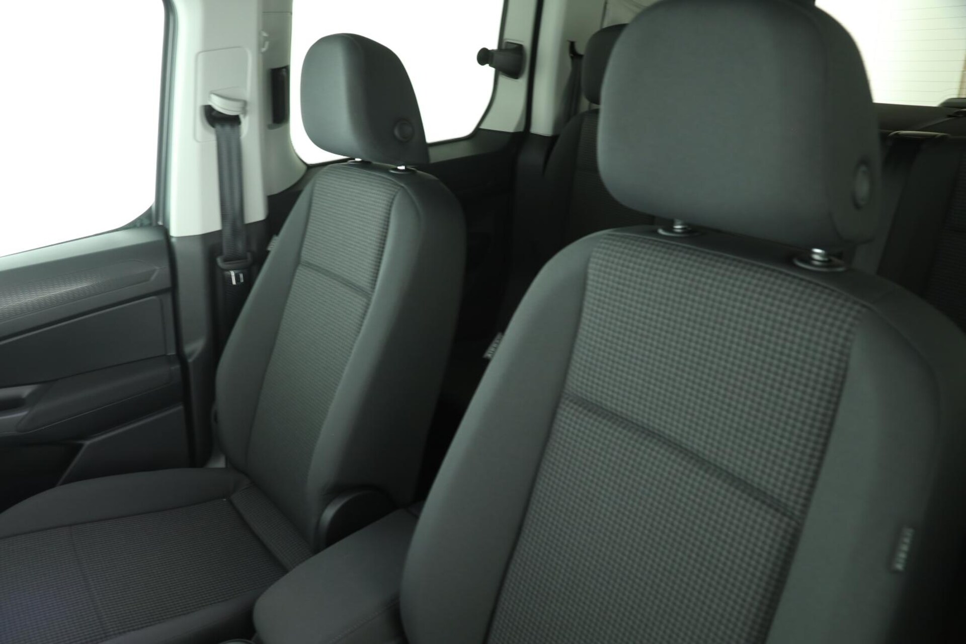 Volkswagen Caddy Basis-Modell