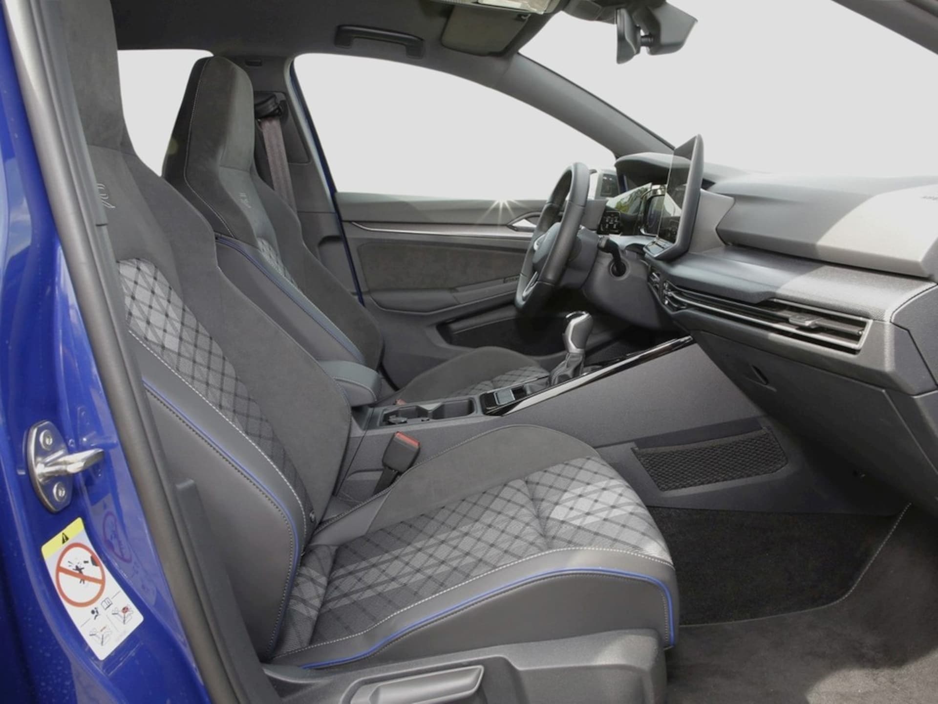Volkswagen Golf R-Line
