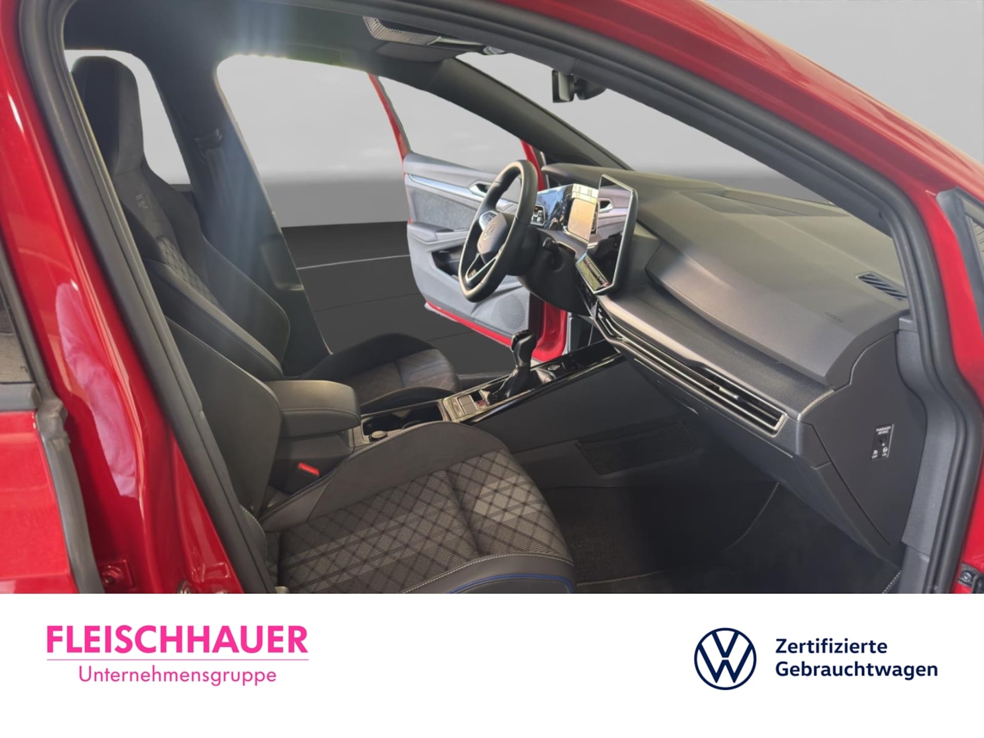Volkswagen Golf R-Line