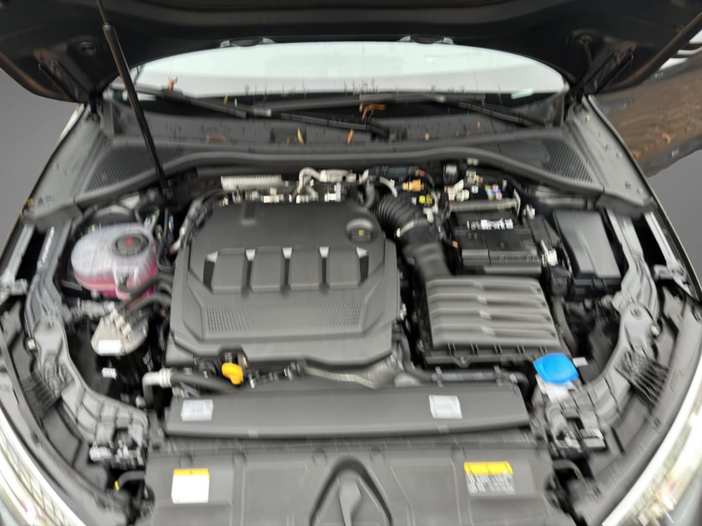 Bild über Audi A3 Sportback S line 35 TDI S tronic - für weitere Informationen kontaktieren Sie den Audi Partner