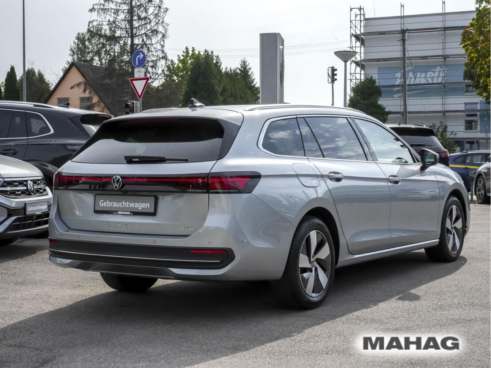 Volkswagen Passat – Bild 6