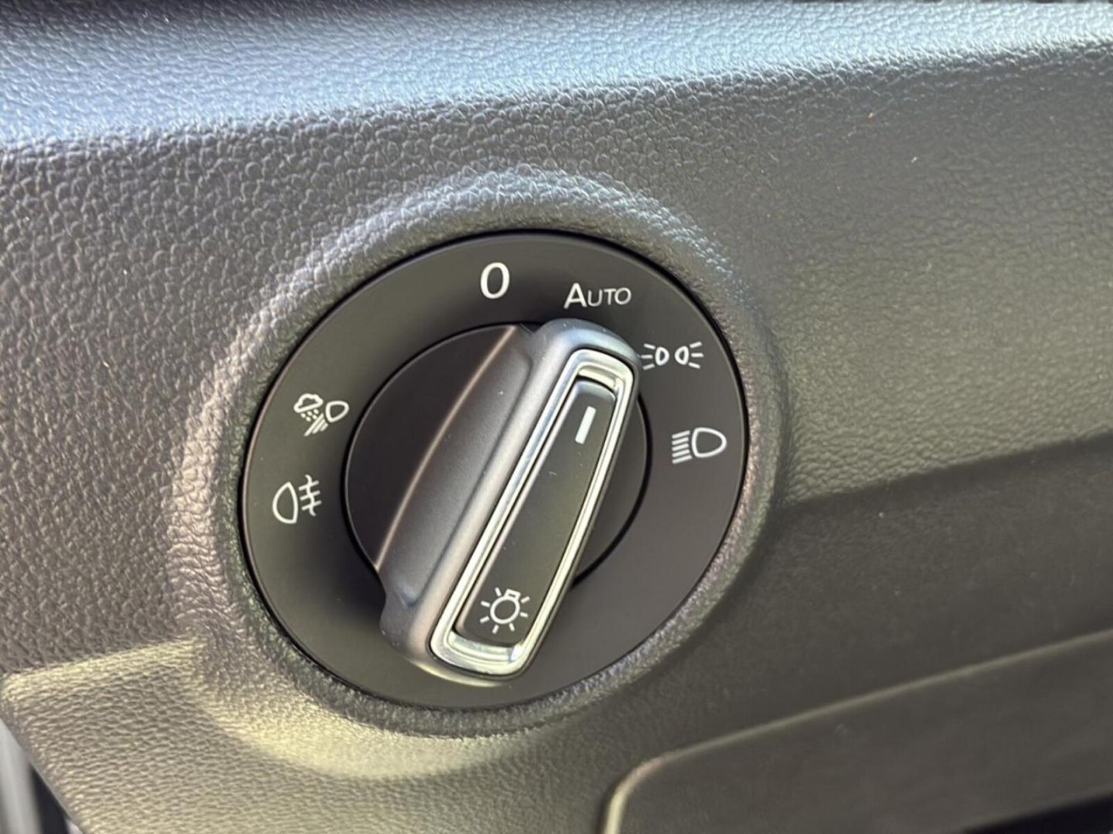 Volkswagen T-Roc – Bild 12