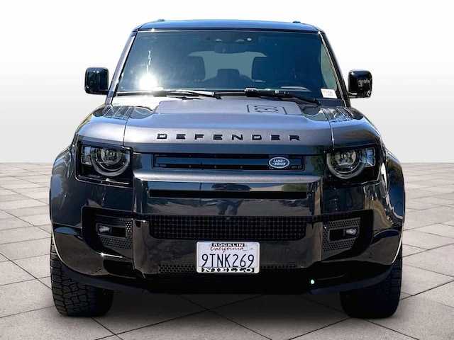 2025 Land Rover Defender
