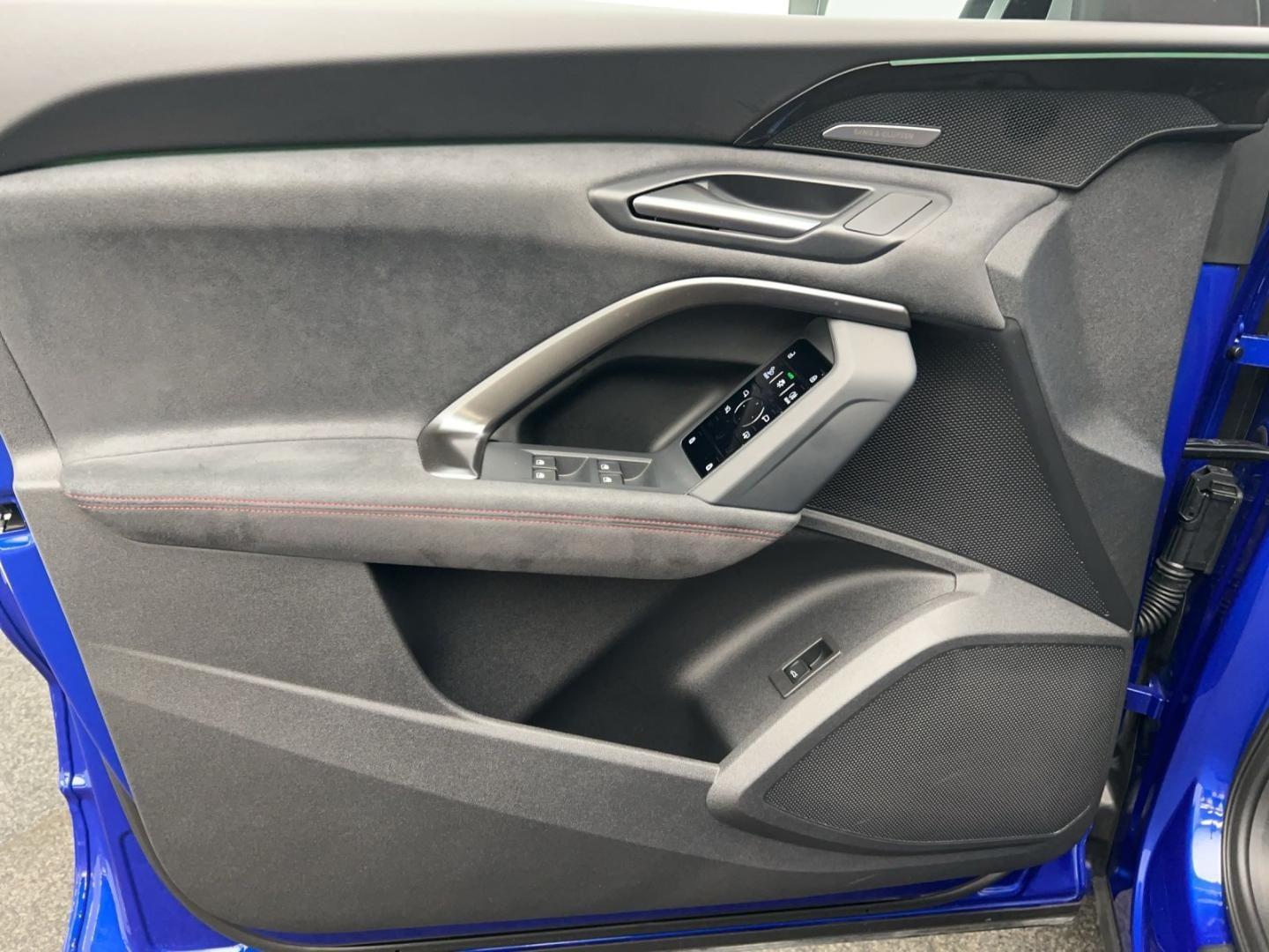 Bild über Audi SQ5 SUV TFSI 270 kW S tronic - für weitere Informationen kontaktieren Sie den Audi Partner