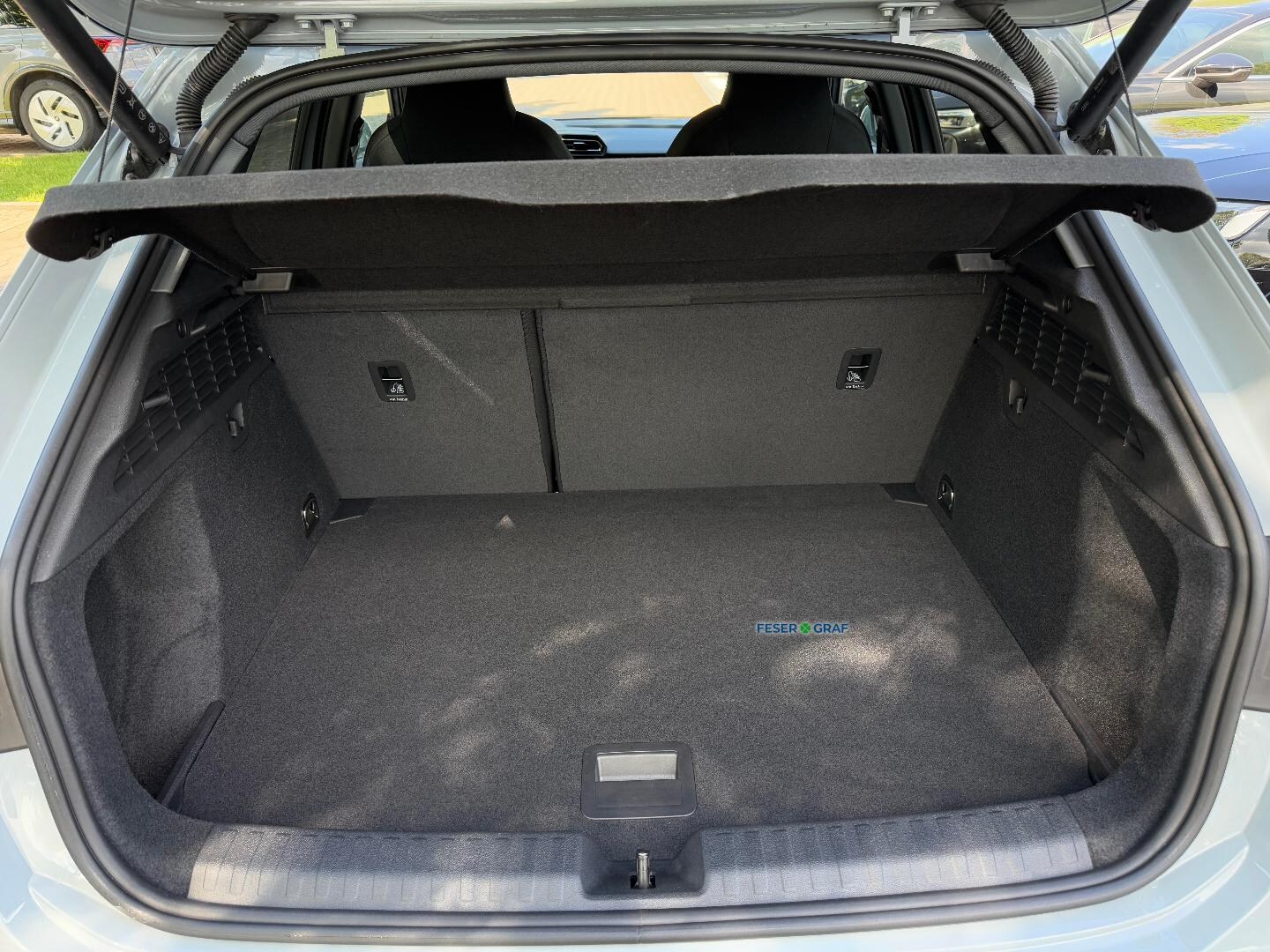 Bild über Audi A3 Sportback 35 TDI S tronic - für weitere Informationen kontaktieren Sie den Audi Partner