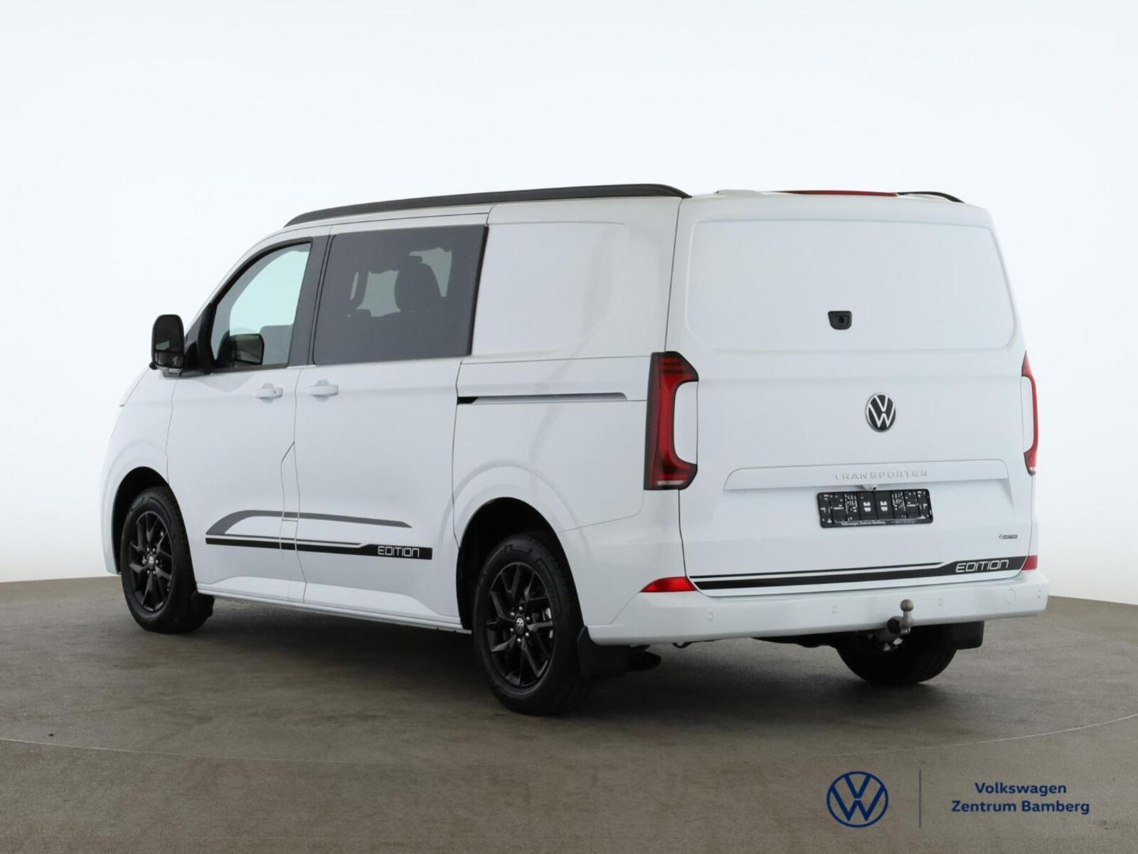 Volkswagen Transporter Kasten kurzer Radstand – Bild 4