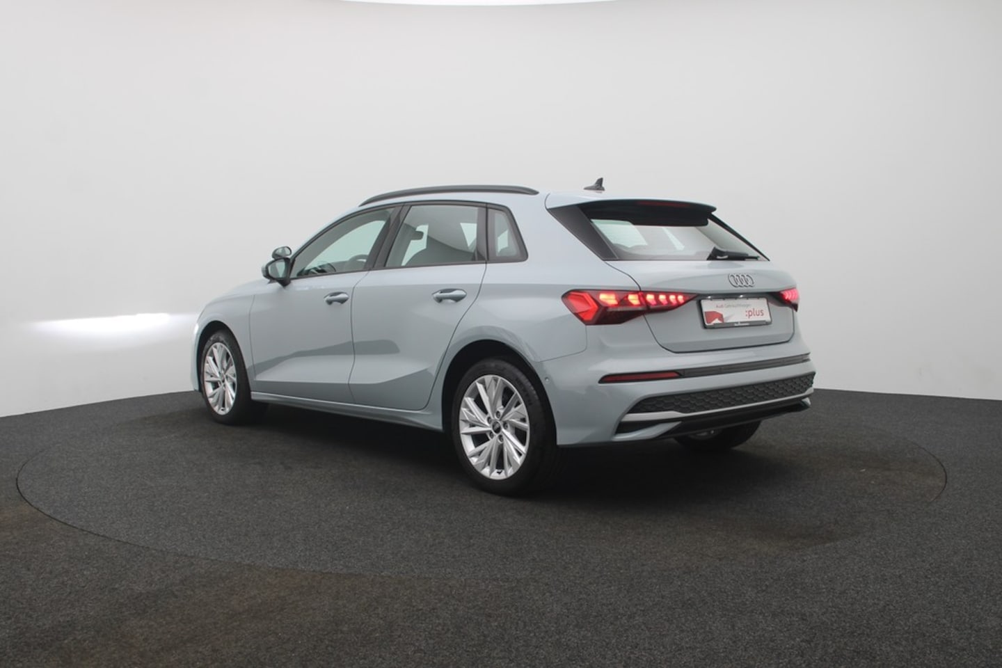Bild über Audi A3 Sportback advanced 30 TDI Schaltgetriebe - für weitere Informationen kontaktieren Sie den Audi Partner