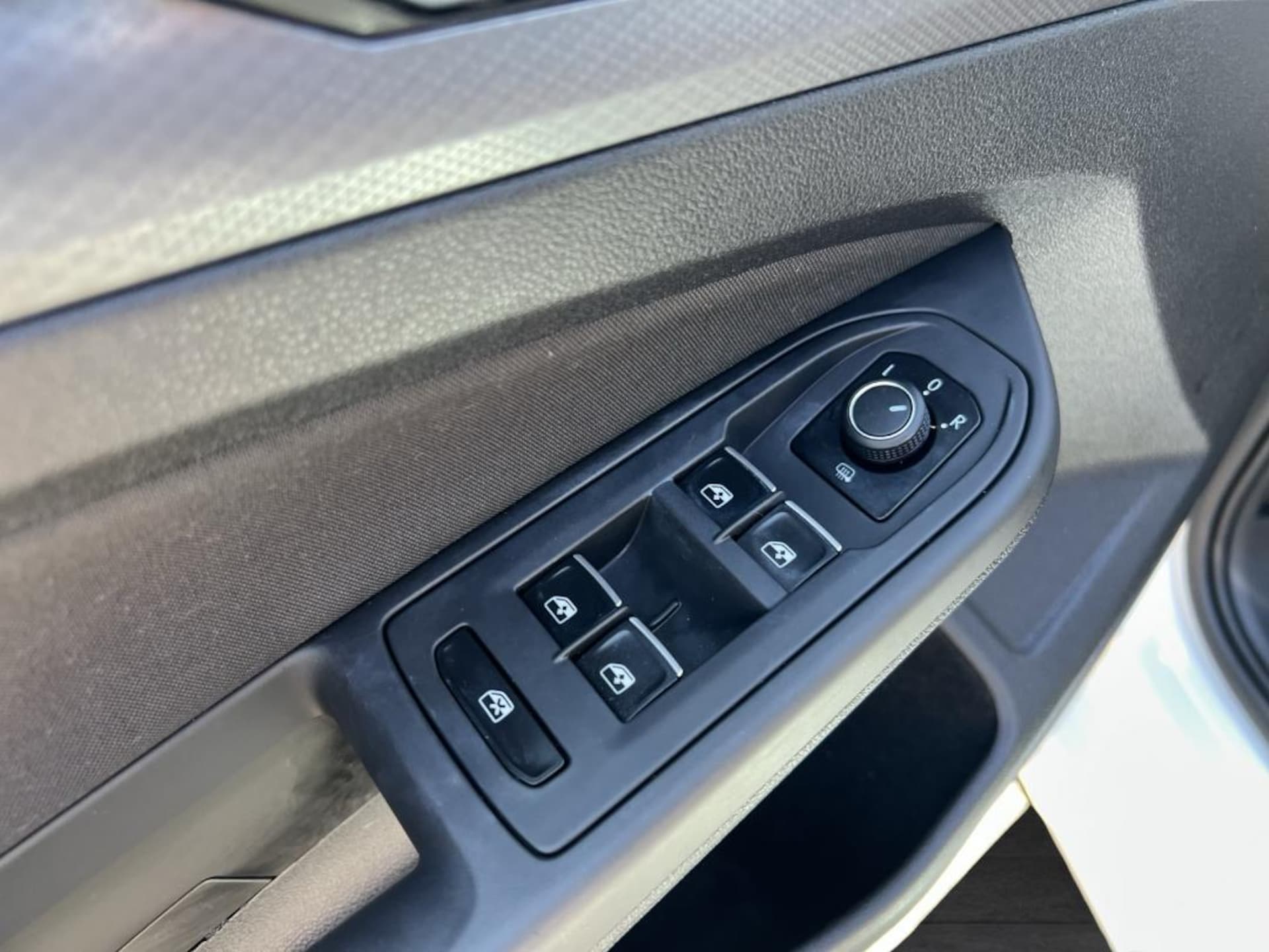 Volkswagen Golf Active